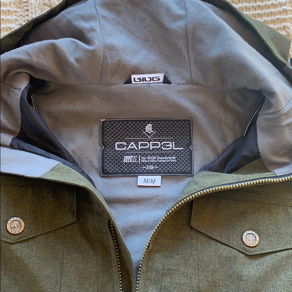 Snowboard Jacket - Picture 3 of 4